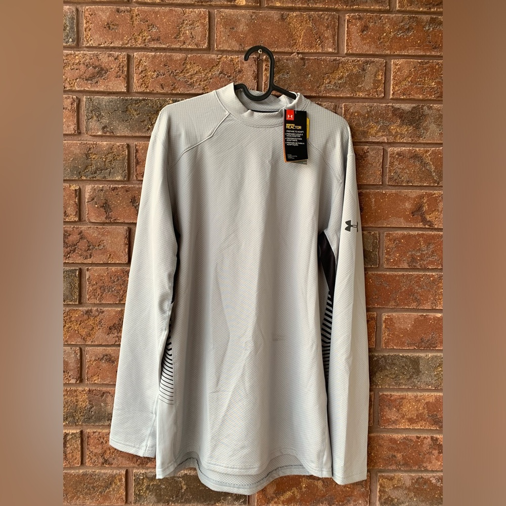 NWT UNDER ARMOUR SWEATER